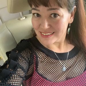 Meet your Posher, Auna